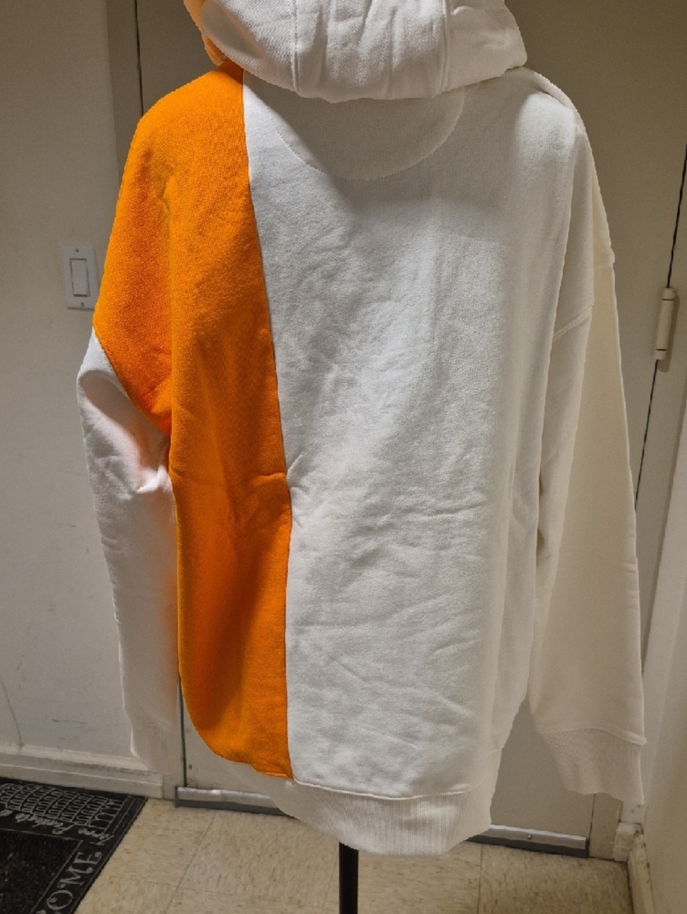 K-Swiss Men's White and Orange McClaren Hoodie with Stripe Detail - Picture 3 of 7